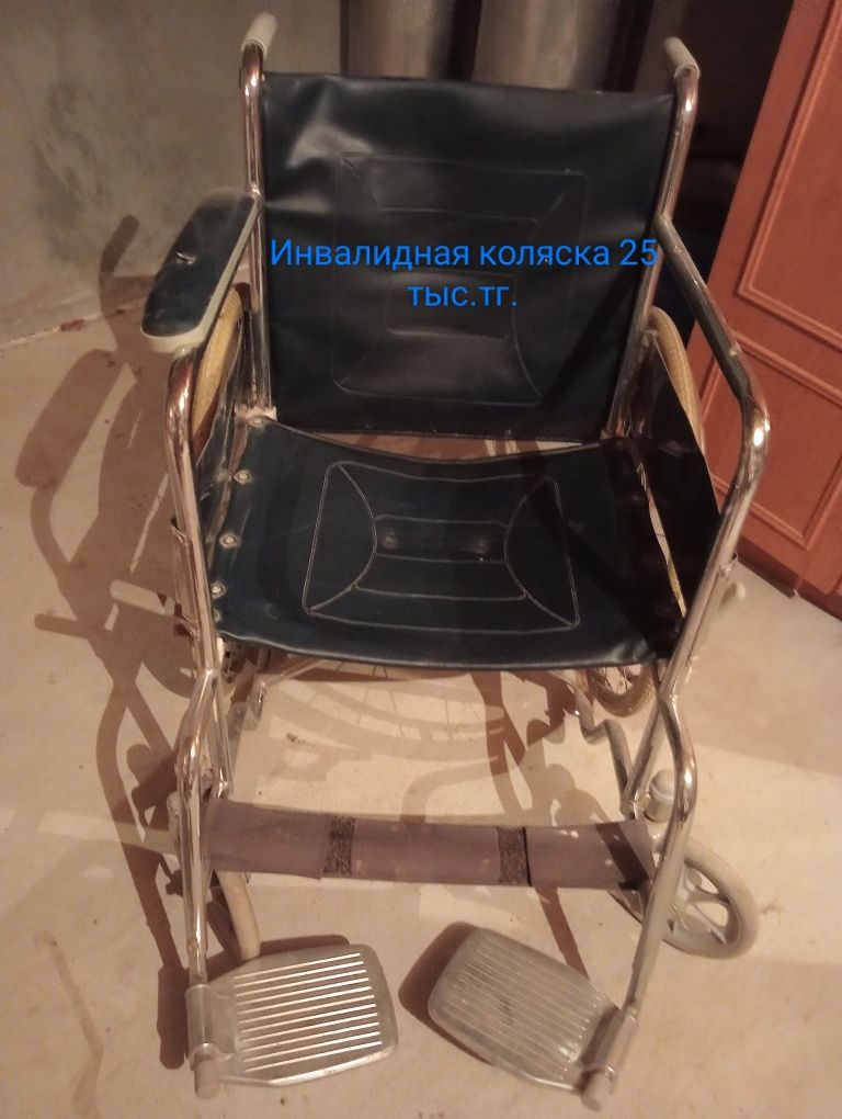 Продаю б/у мебель.