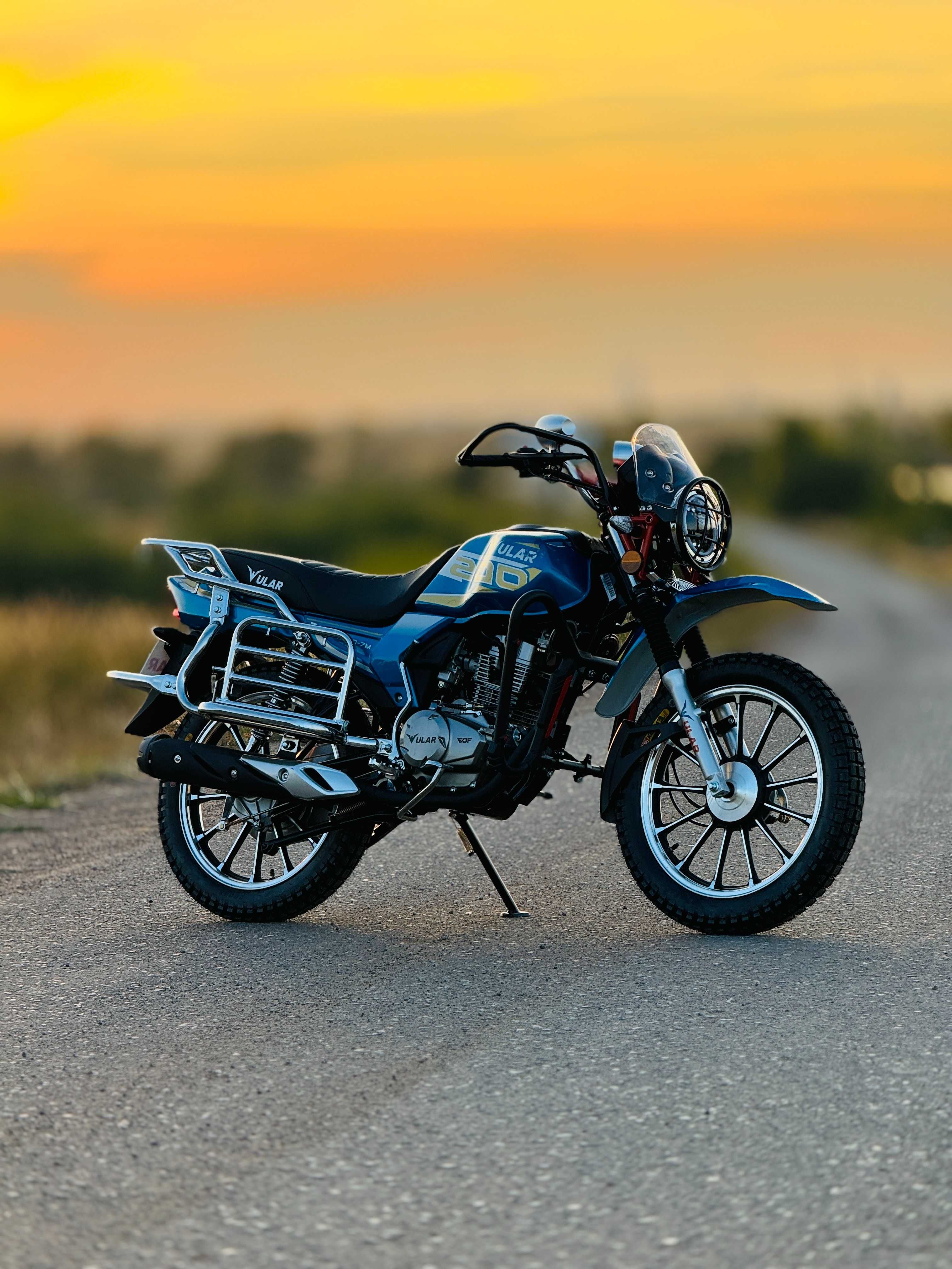 Мотоцикл ULAR R200-7M  Бестөбе