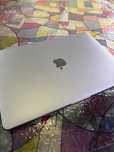 Macbook Pro 2022 M2