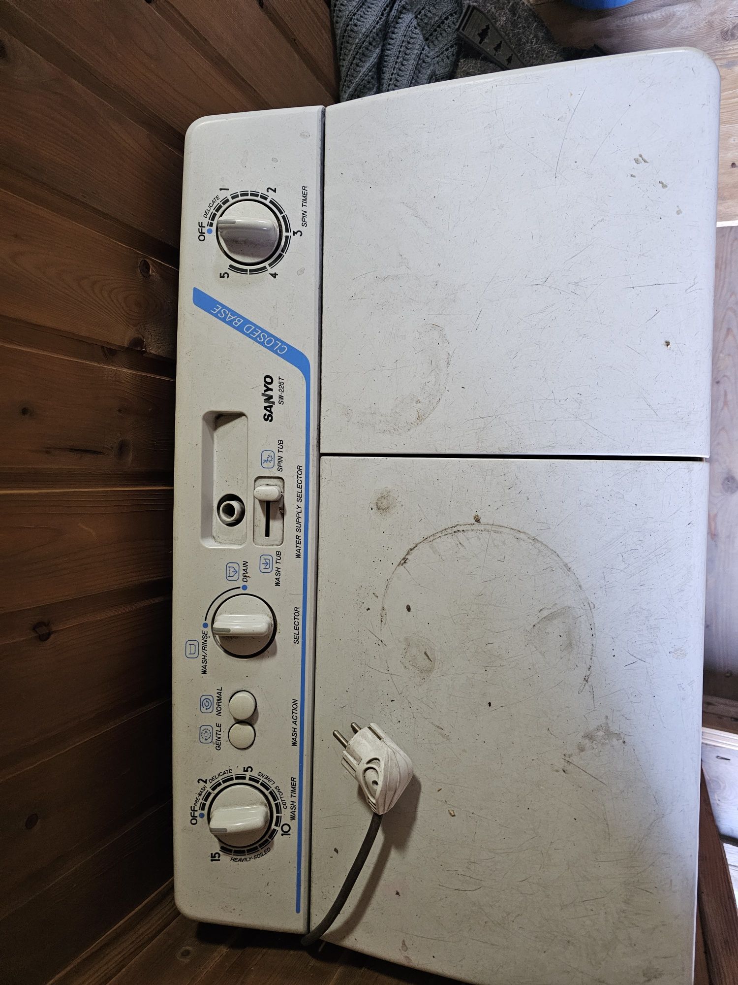 Стиральная машина Sanyo полуавтомат