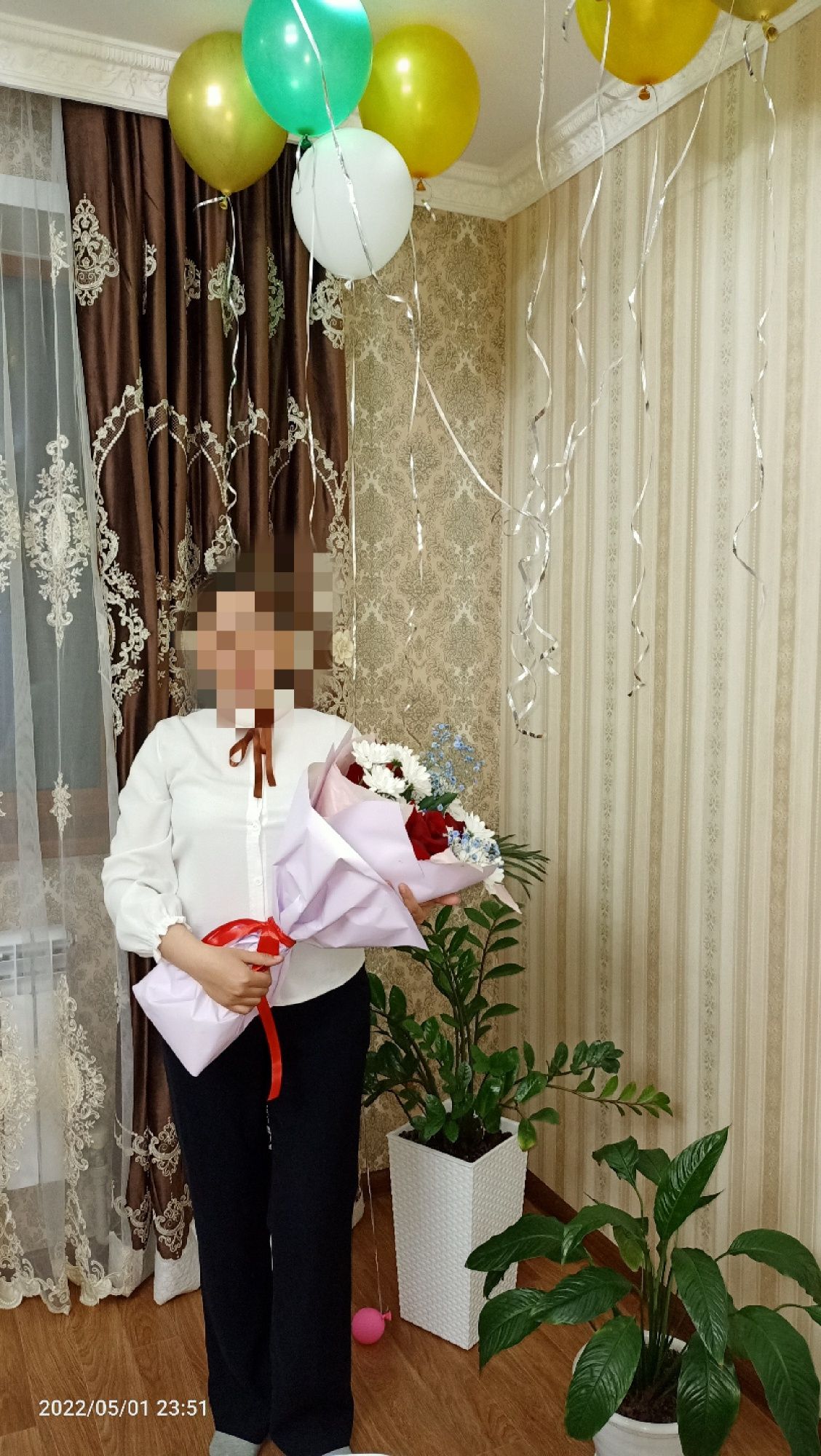 Красивые шторы с узором