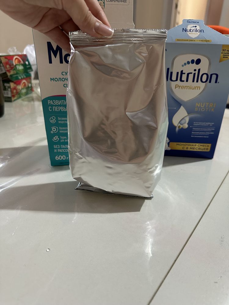 Смеси детские Nutrilon Nutrikak  и Mamelle
