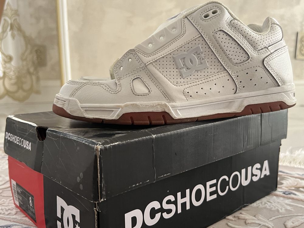 Кроссовки DC STAG White удобные к носке