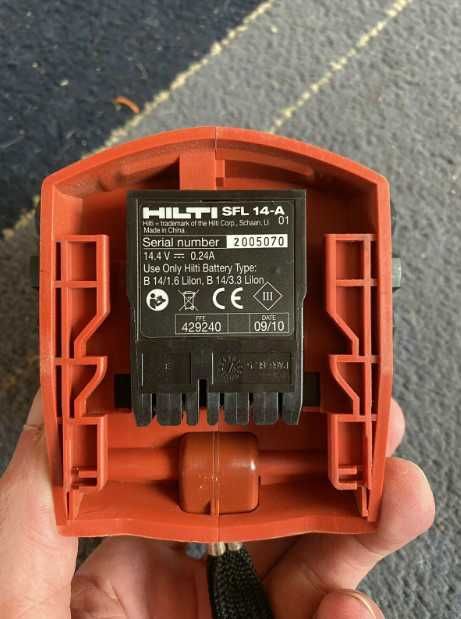 Аккумуляторная дрель-шуруповерт Hilti