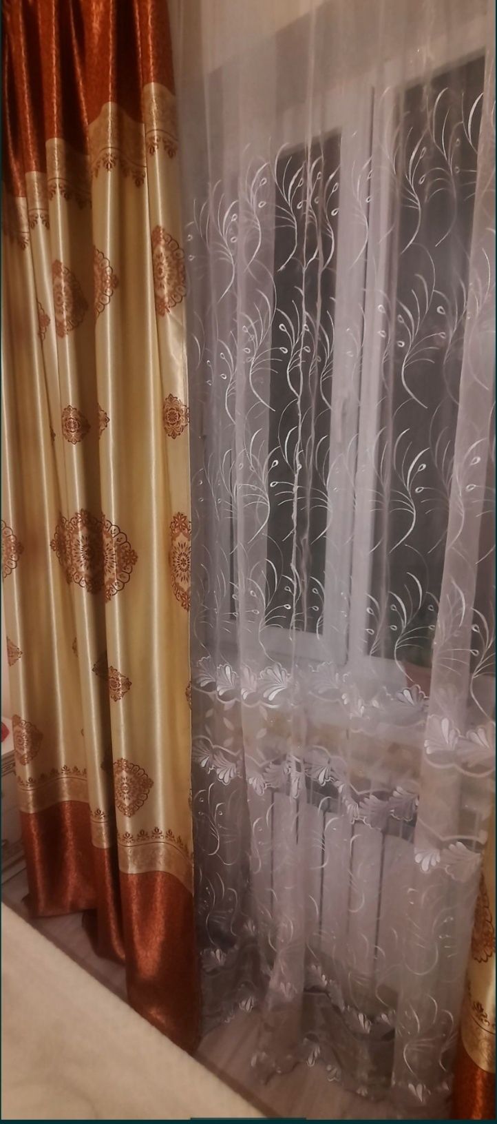 Перде сатылады. Шторы продается.