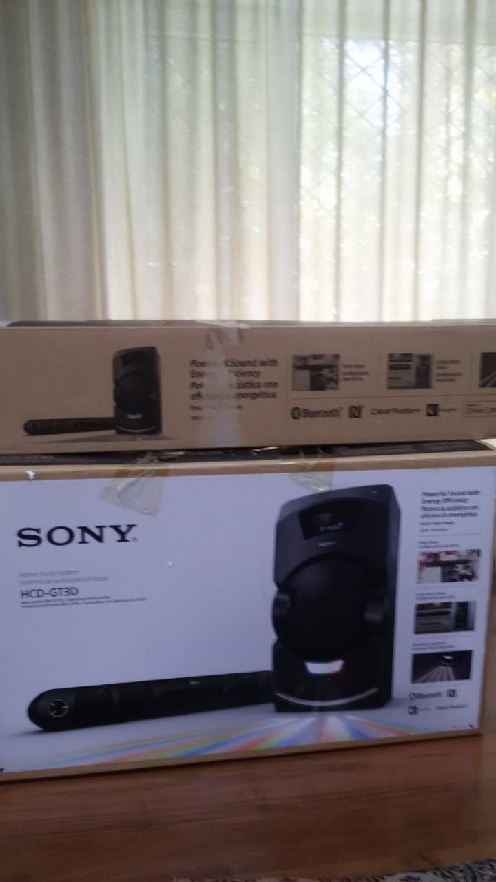 SONY. Музыкальный центр