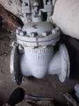 Продам задвижки DN200; Ру - 16 (2шт.)