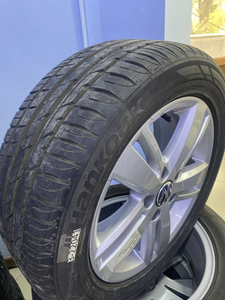 шины Wolkswagen 16 + в подарок шины BMW