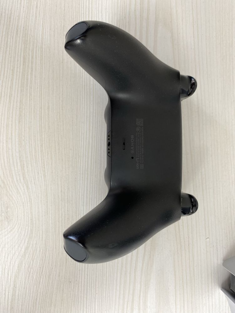Продается PS5 slim