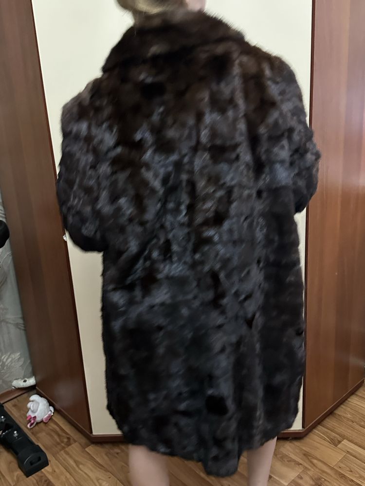 Шуба норковая продам