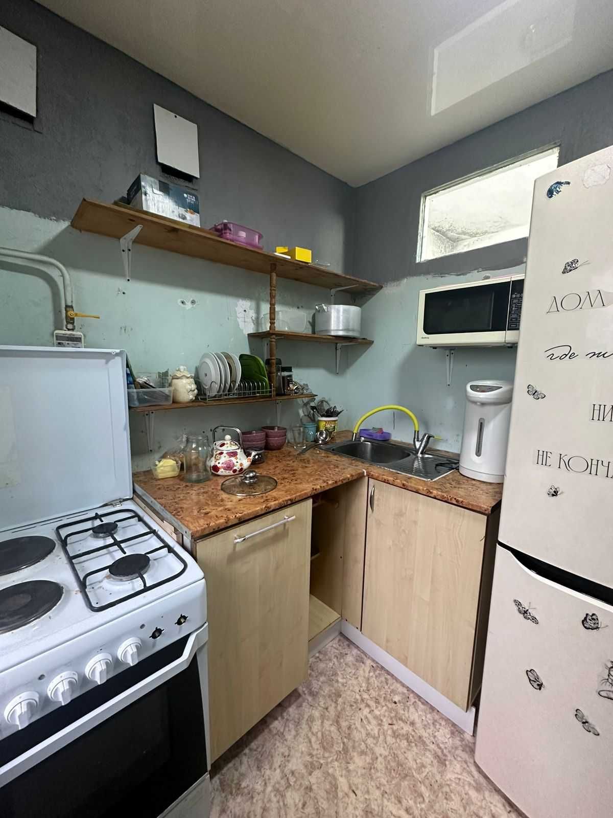 Продам 2х комнатную квартиру на 4 микрорайоне в 10 доме.