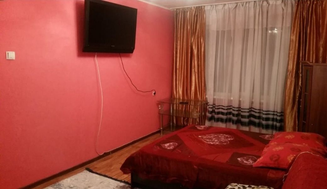 Посуточная, почасовая, уютная, и чистая квартира, ЦУМ, и сш Абая