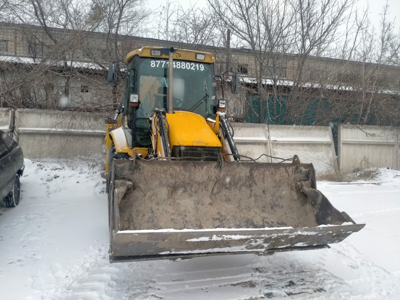 Услуги экскаватора погрузчика