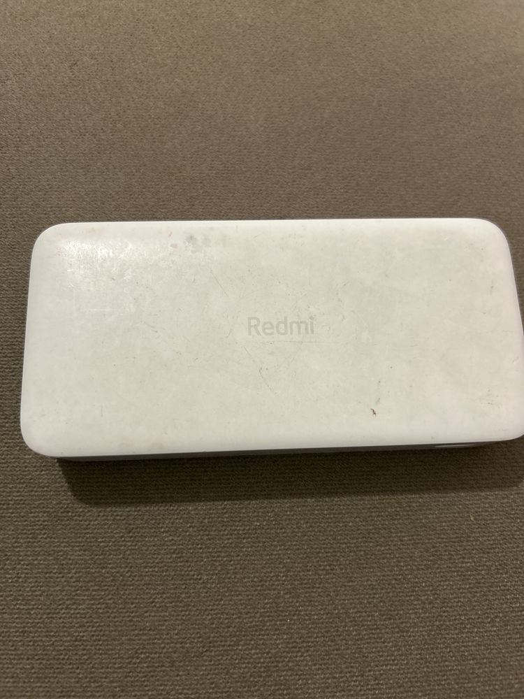 Продам Повербанк redmi mah
