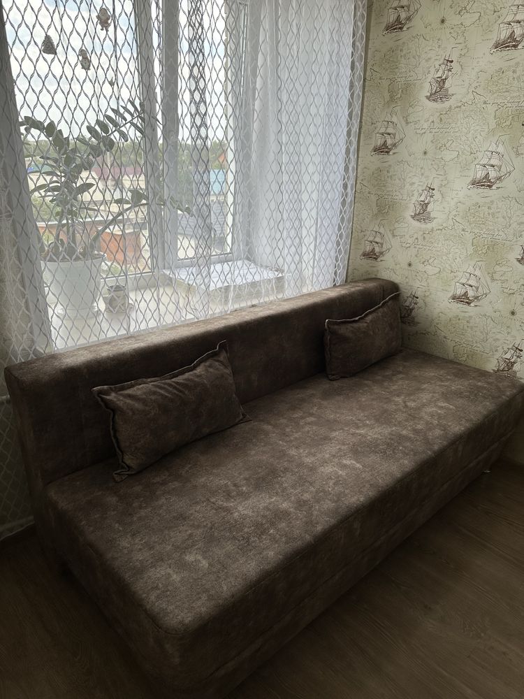 Продам диван раздвижной