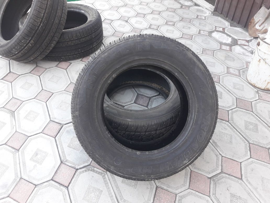 Продам шины Б/у в отличном состояний