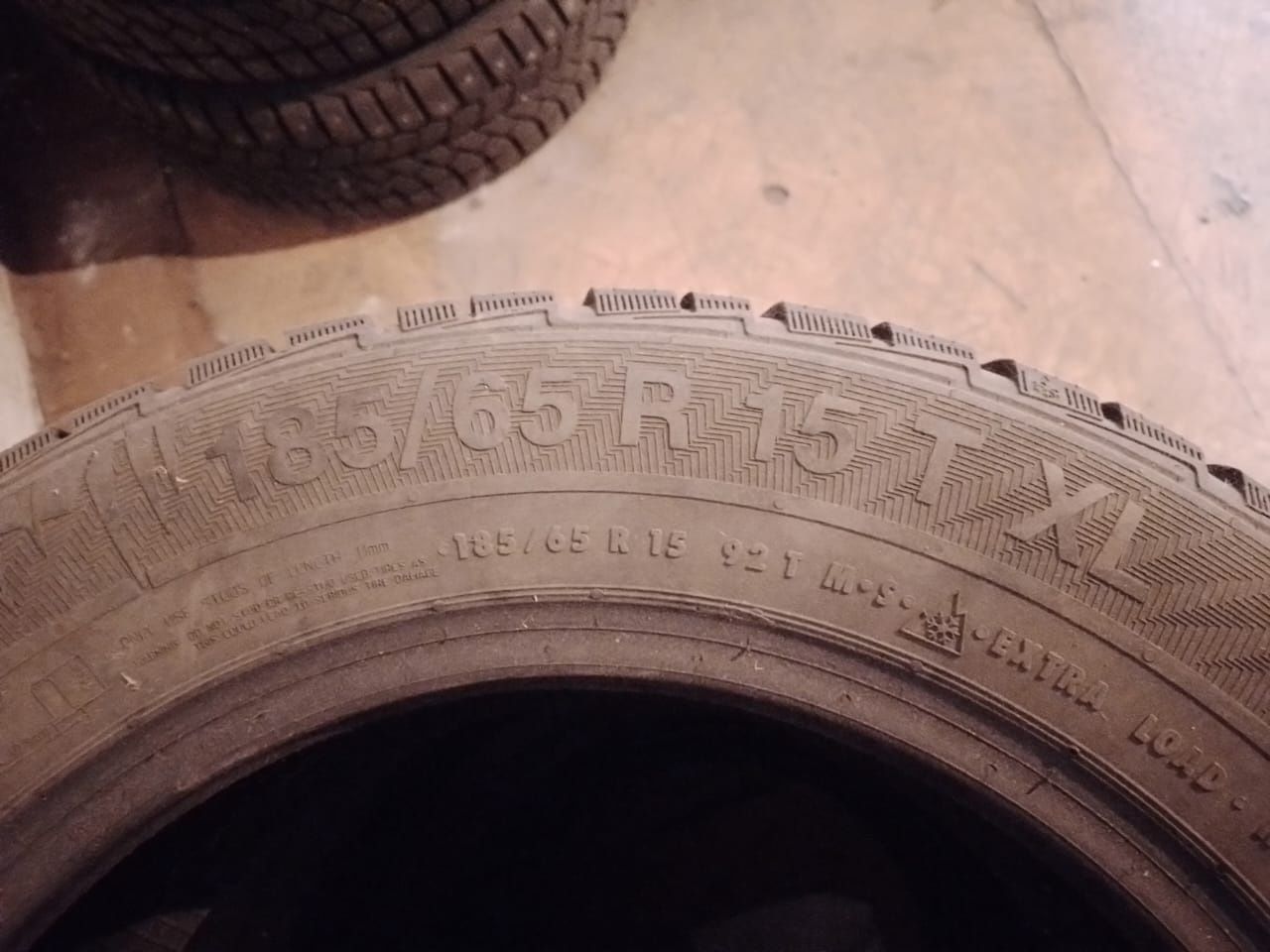Продам 4 шины на 15