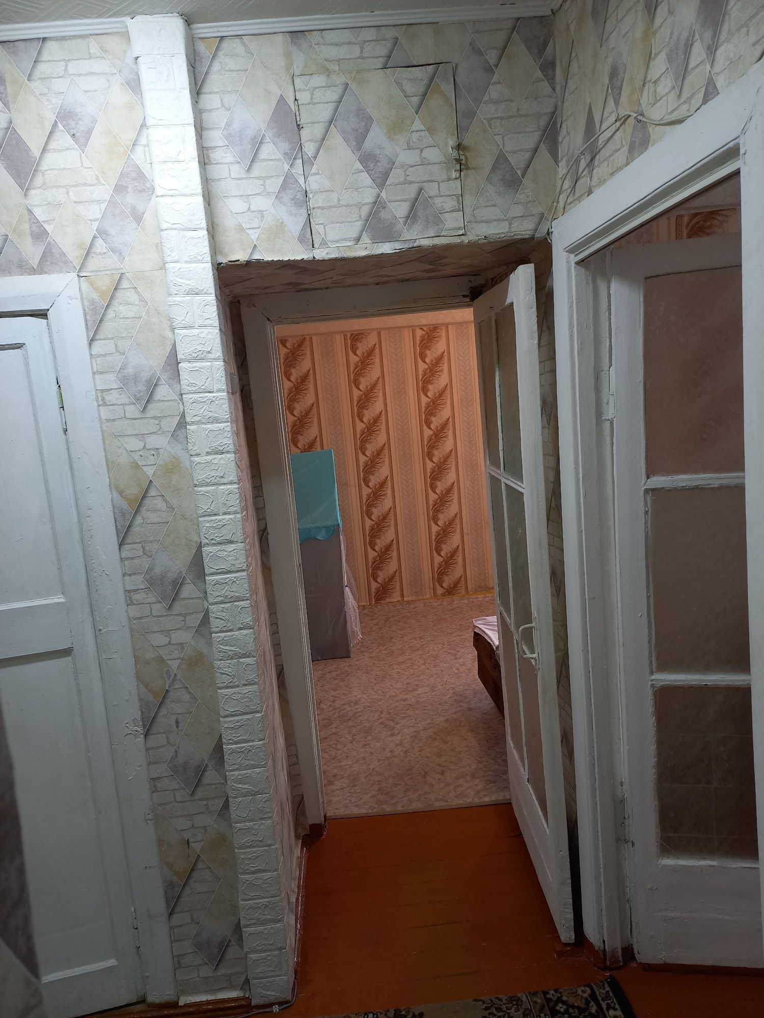СРОЧНО ТОРГ. Продам 2х комнатную квартиру