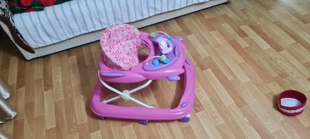 2 разных Коляски, ходуног, стульчик велосипед