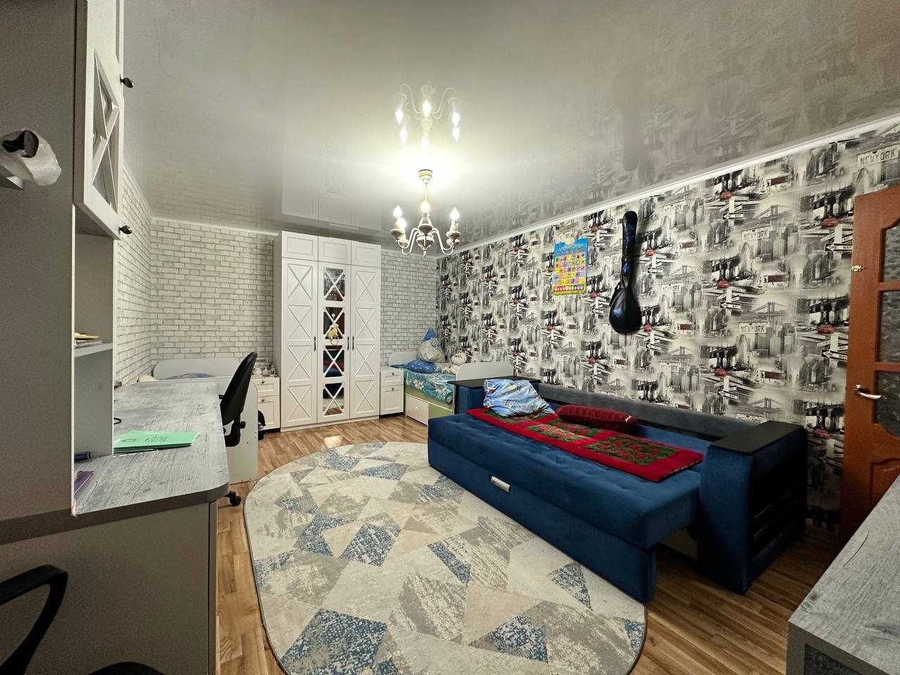 продам коттедж 2 этажа в районе центра