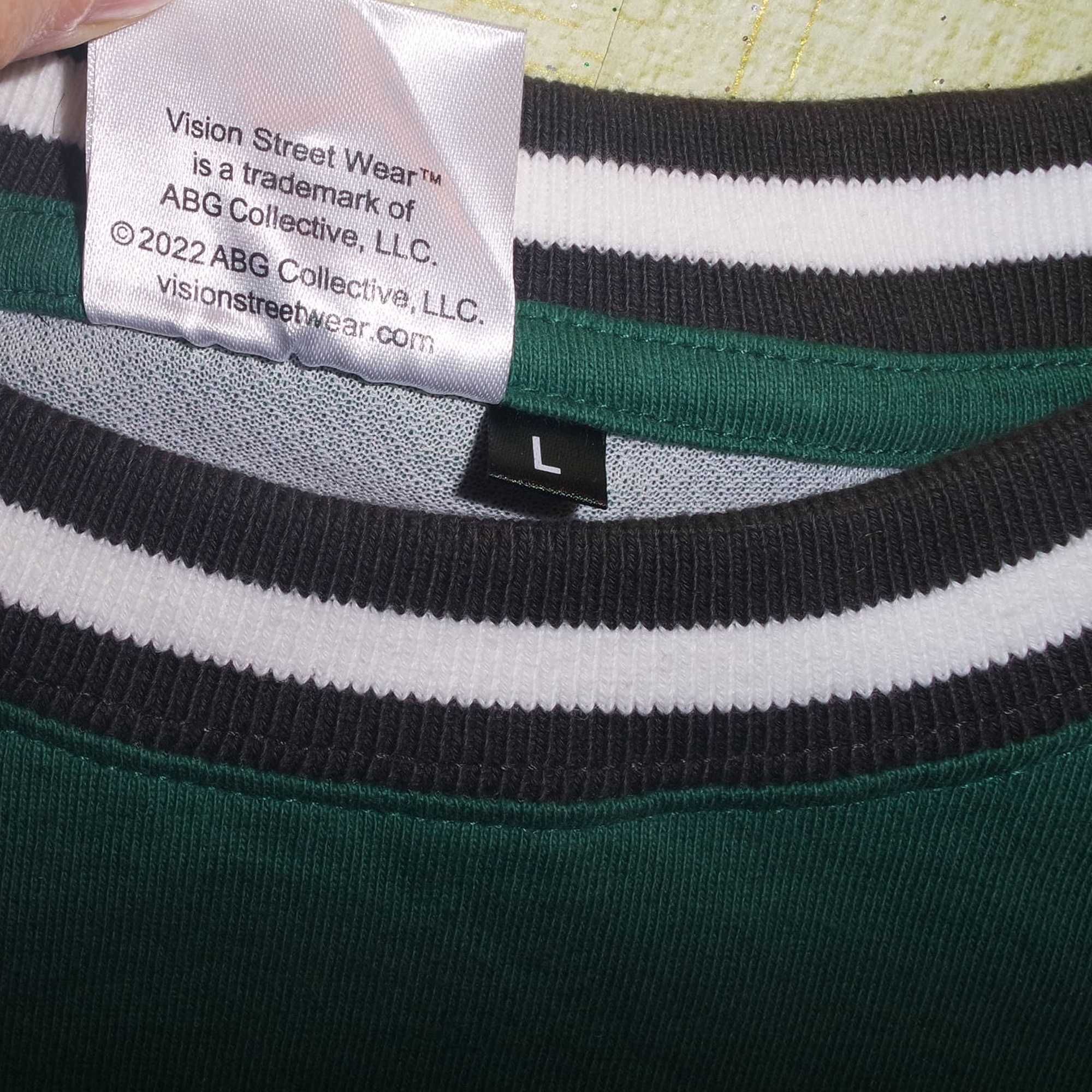 Лонгслив Vision Street Wear