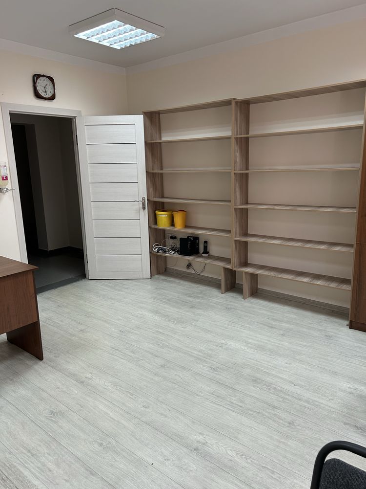 Офис сдам в аренду 71,5 м. кв