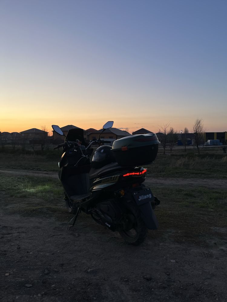 Мопед MVXI 150 cc