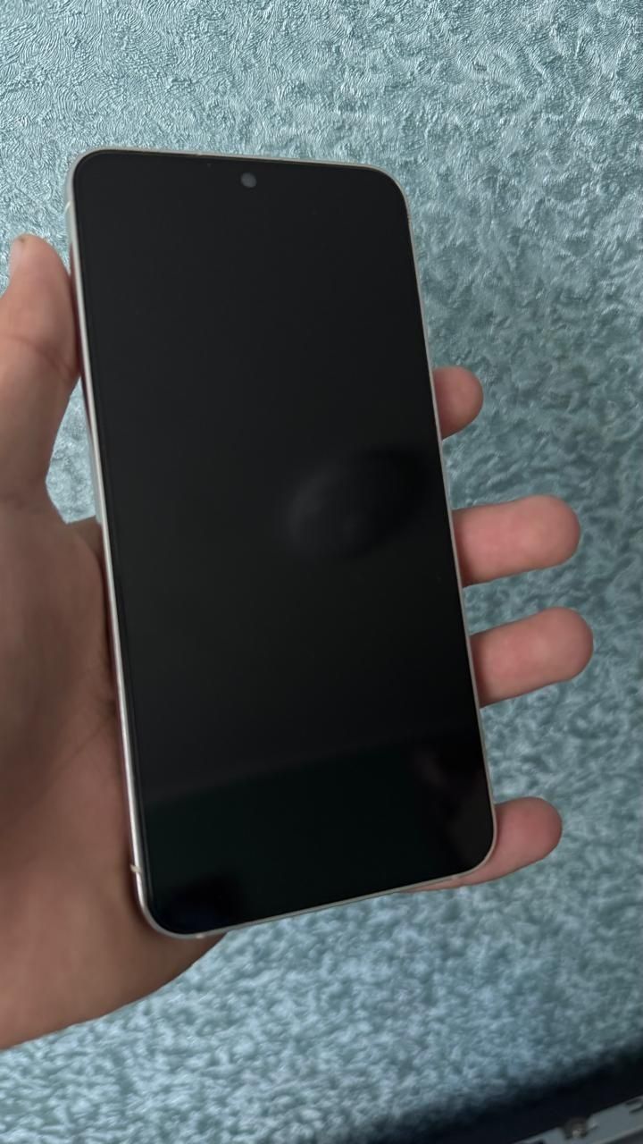 Samsung s23 Новый 256/8
