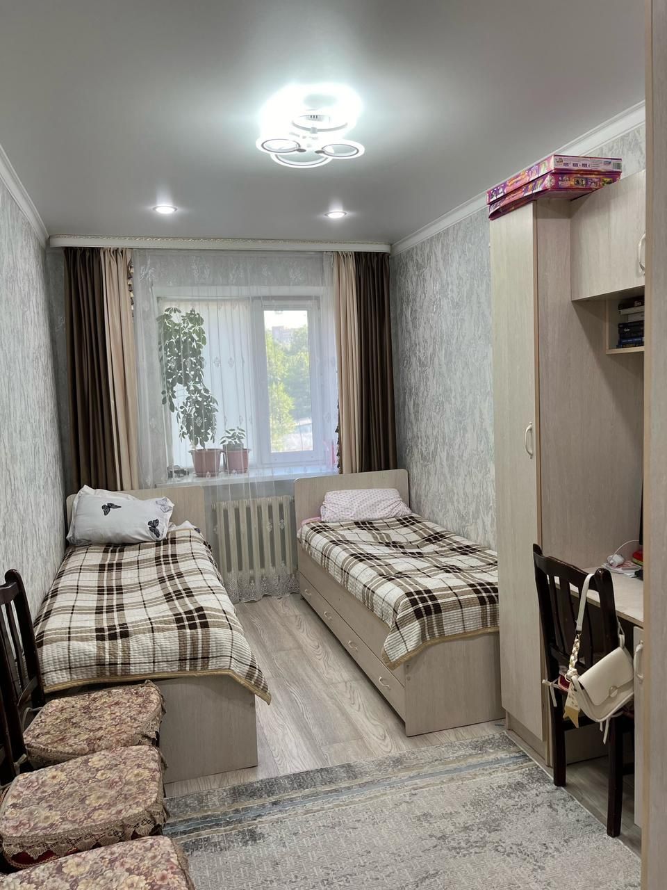 Продам 3 комнатная квартира