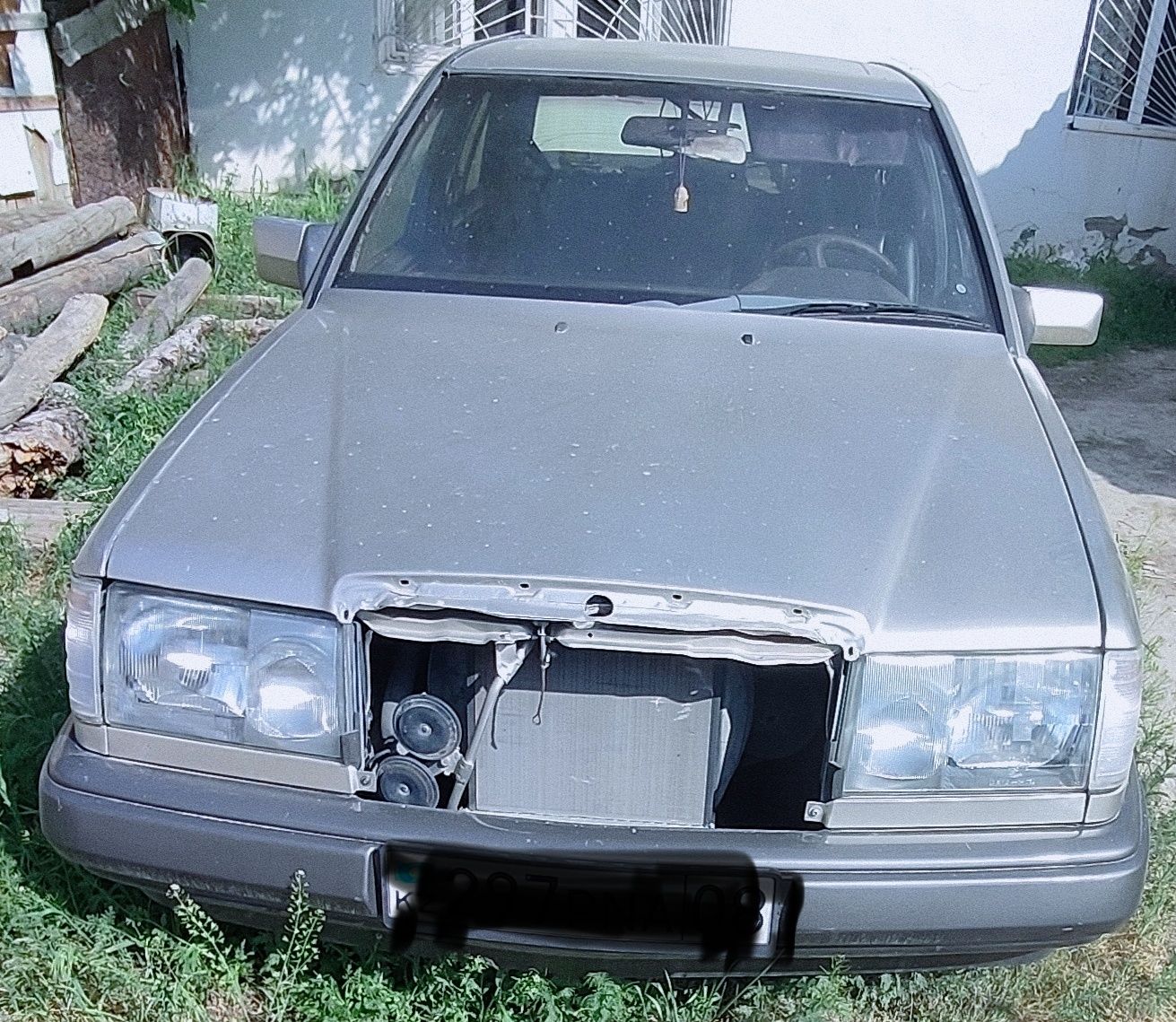Mercedes Benz 1989