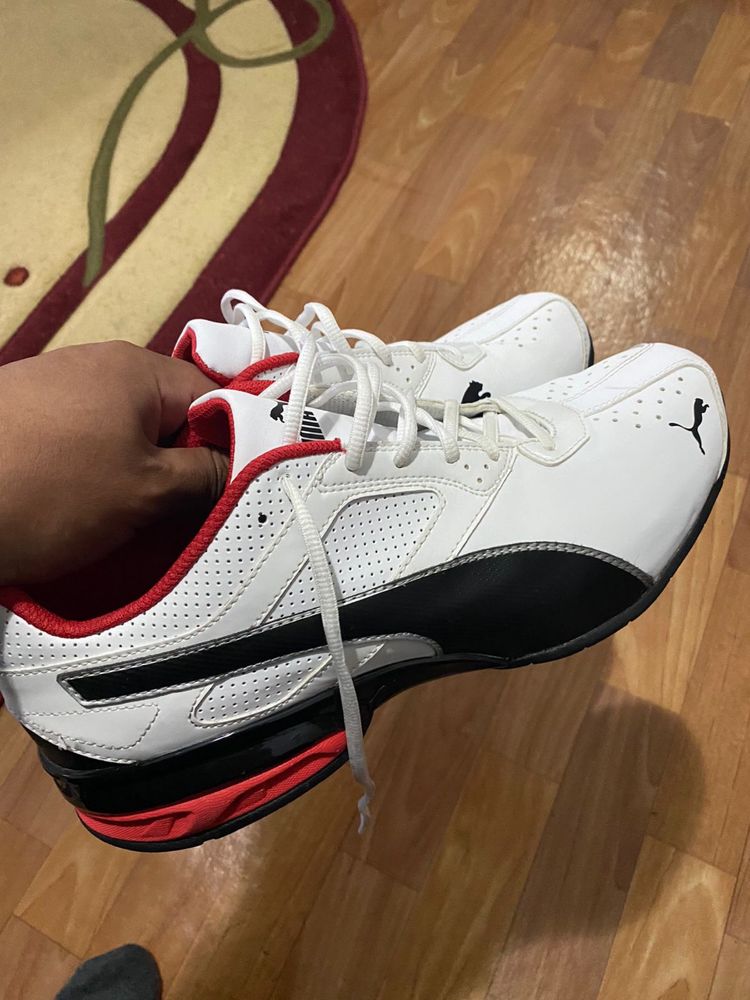 Продам Puma кроссовки оригинал