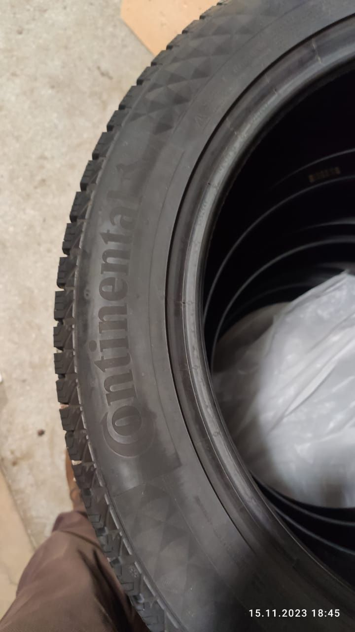 Шины зимние Continental