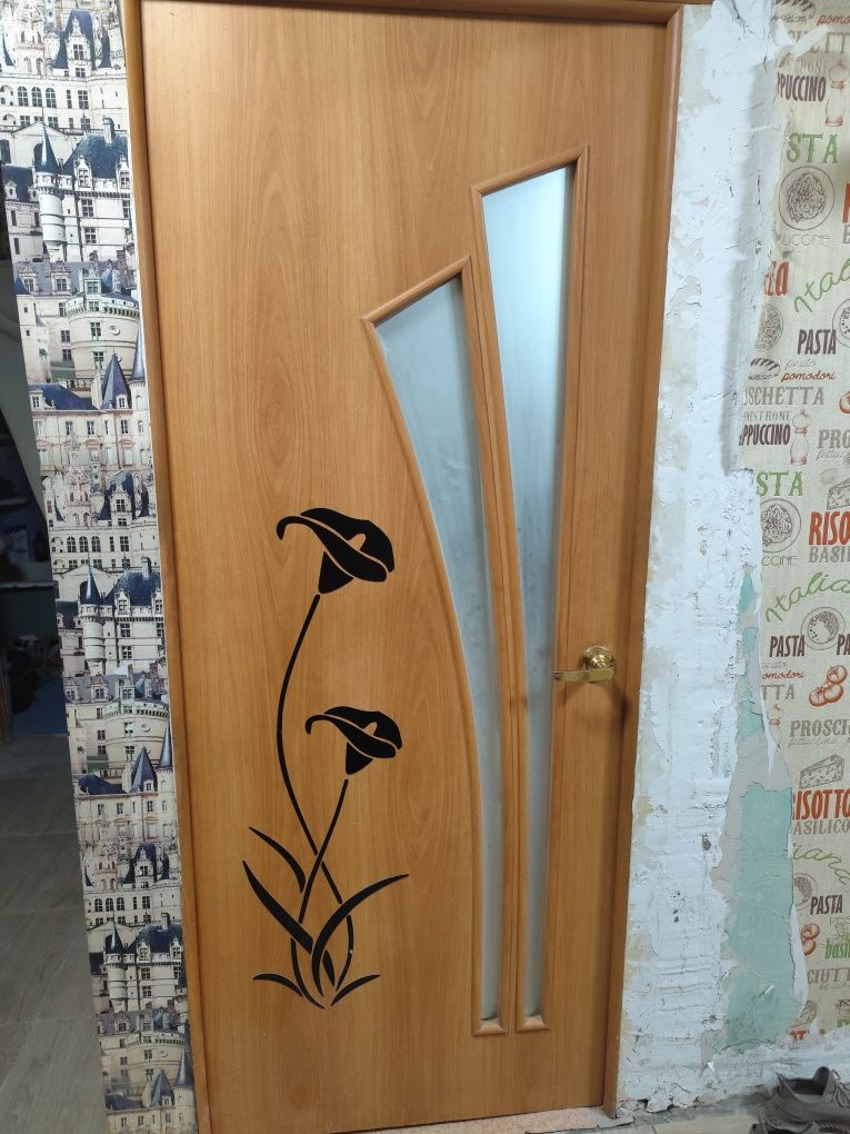 Продам межкомнатные двери