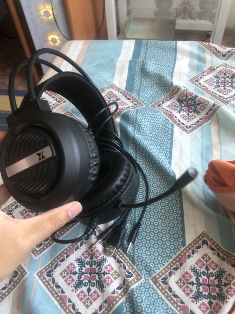 Игровые наушники