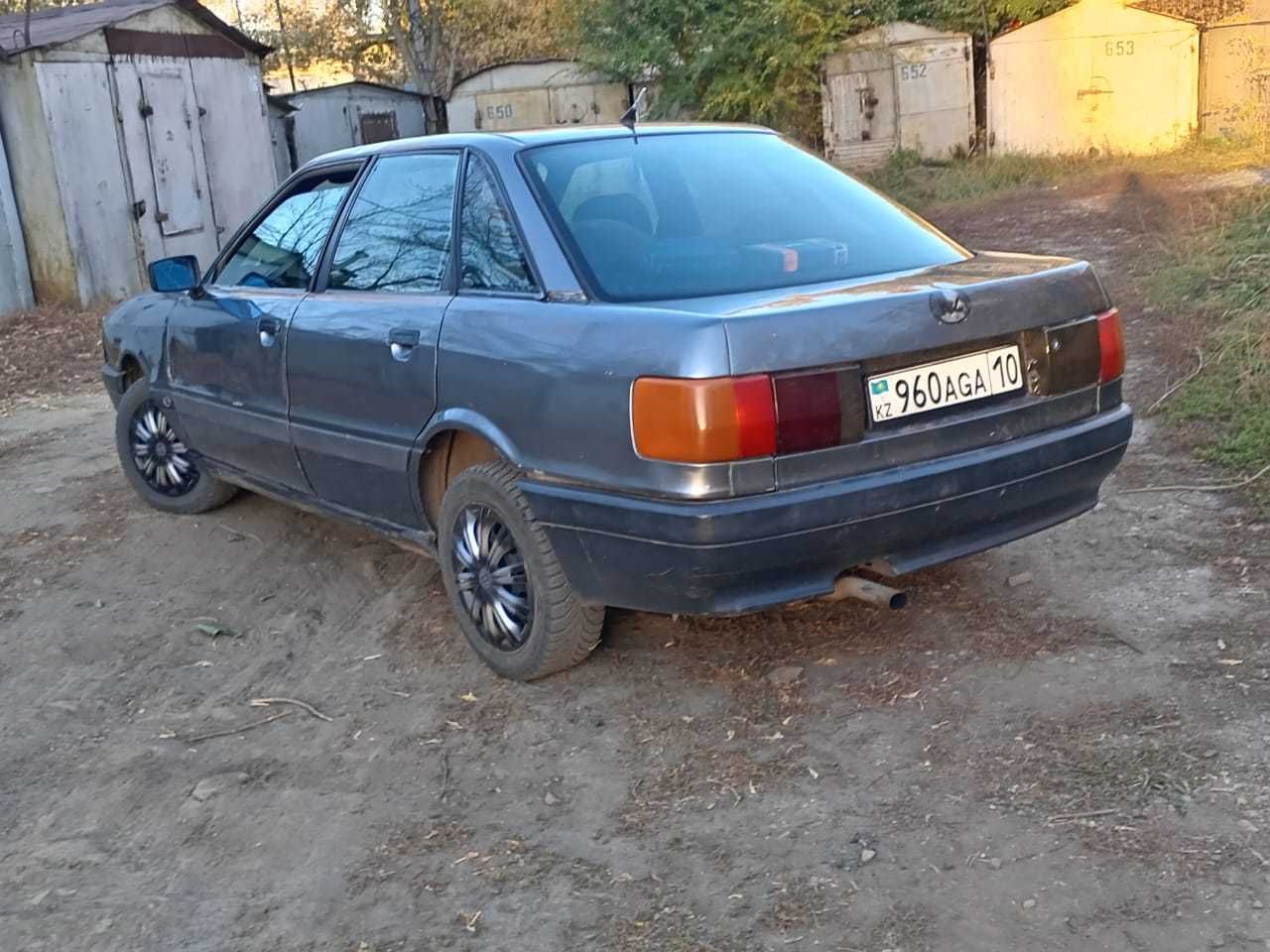 продаю ауди 80..