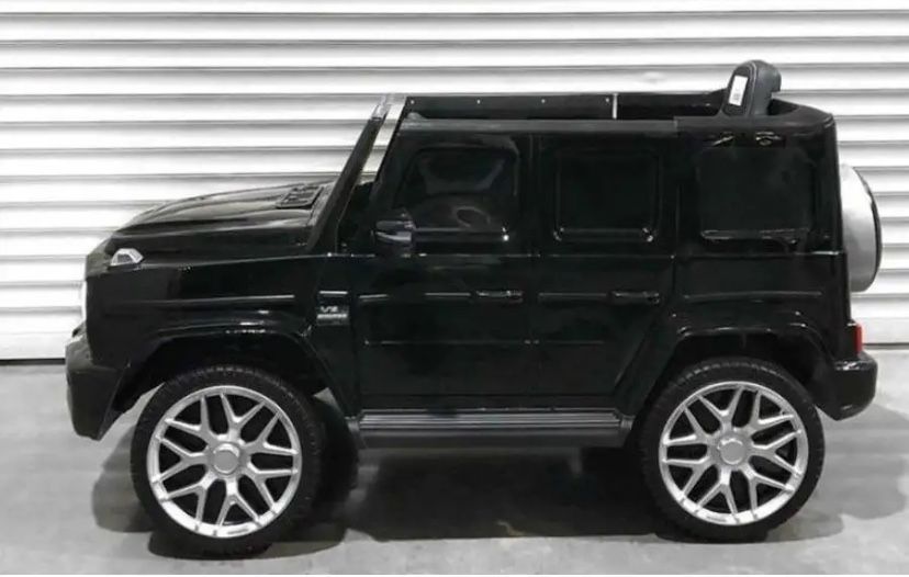 Детский электромобиль Mercedes-AMG машина с пультом. Новая!