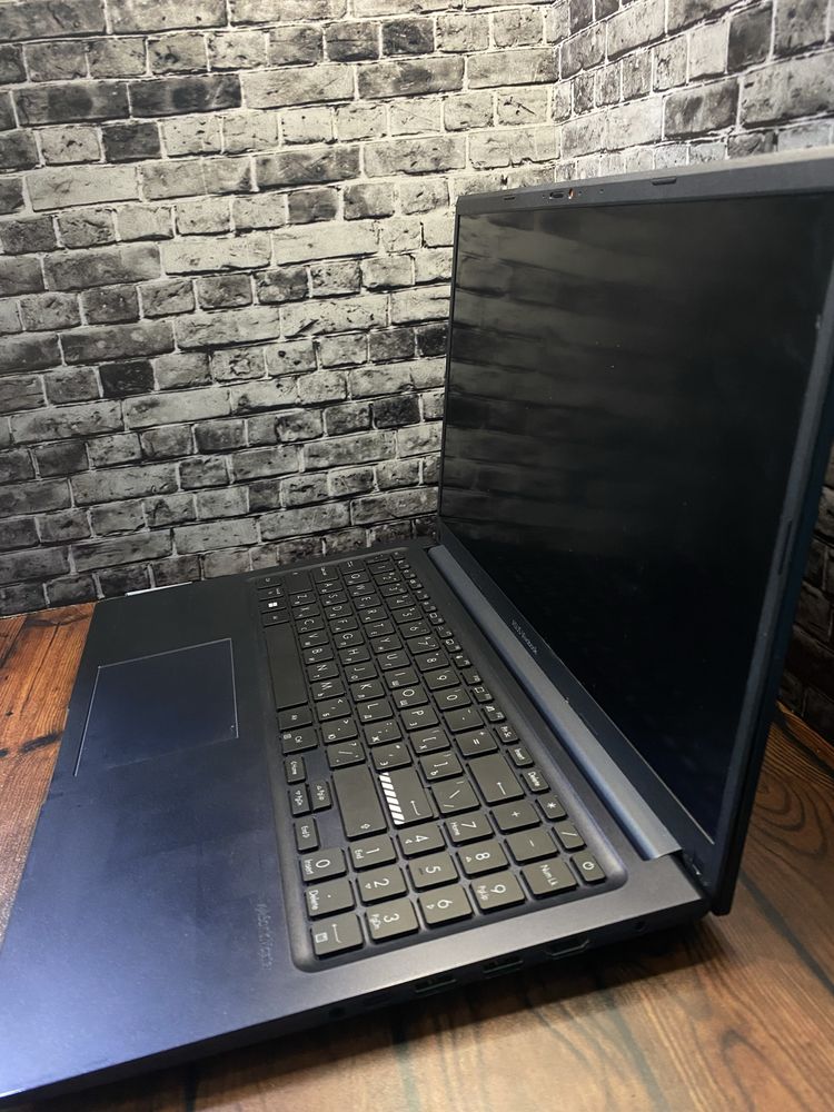 Asus Vivobook Intel Core i-3