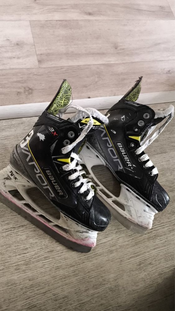 Коньки полупроф Bauer Vapor