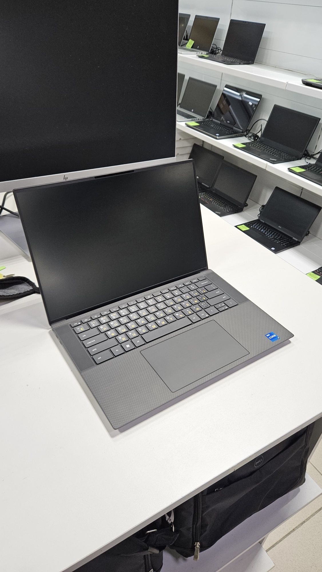 Ноутбук Dell Precisions 5570