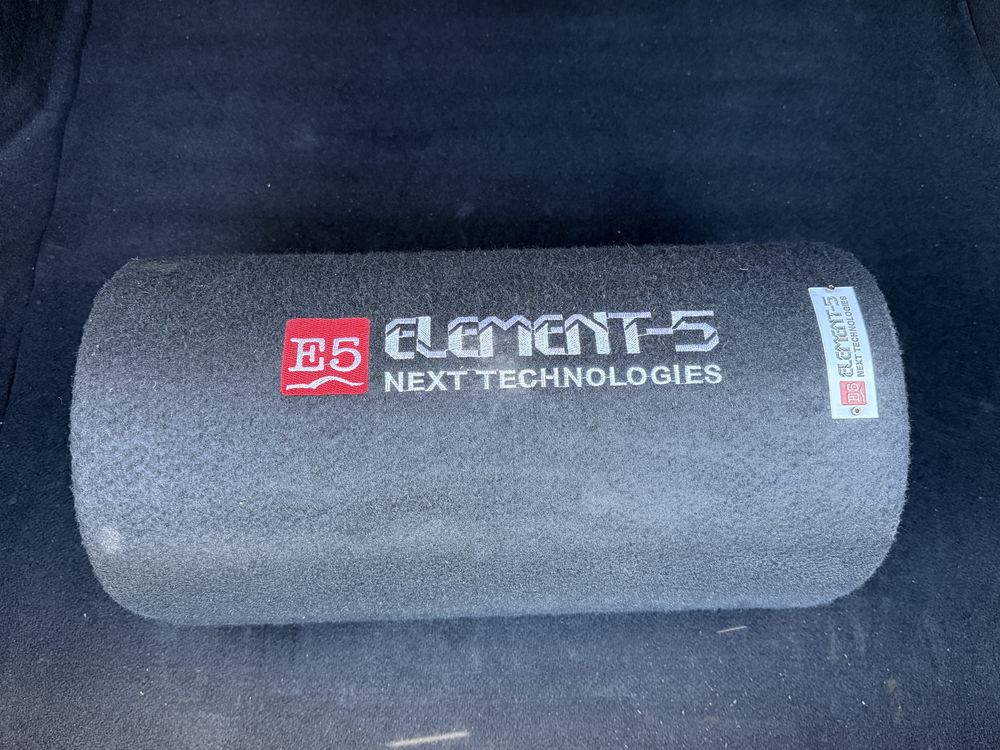 Продам сабвуфер Element-5 C1006