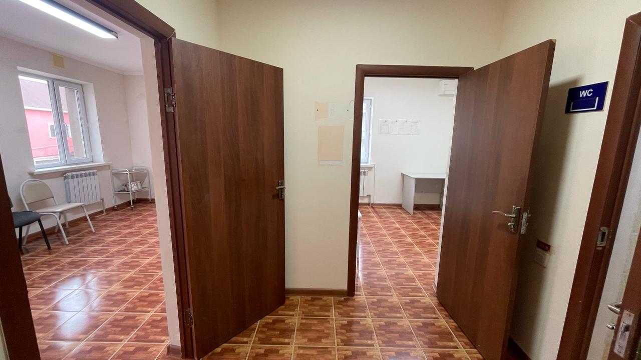 Арендаға екі қабатт коммерциялық нысанға арналған ғимарат