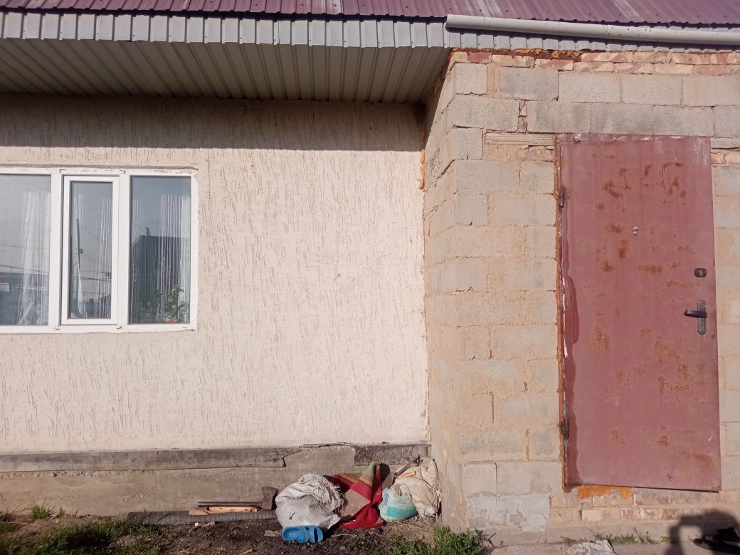 Продам времянку 2х комнатный Срочно!