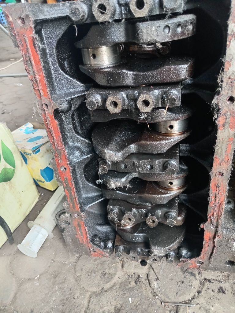 Мазда 626 1.8 кронус