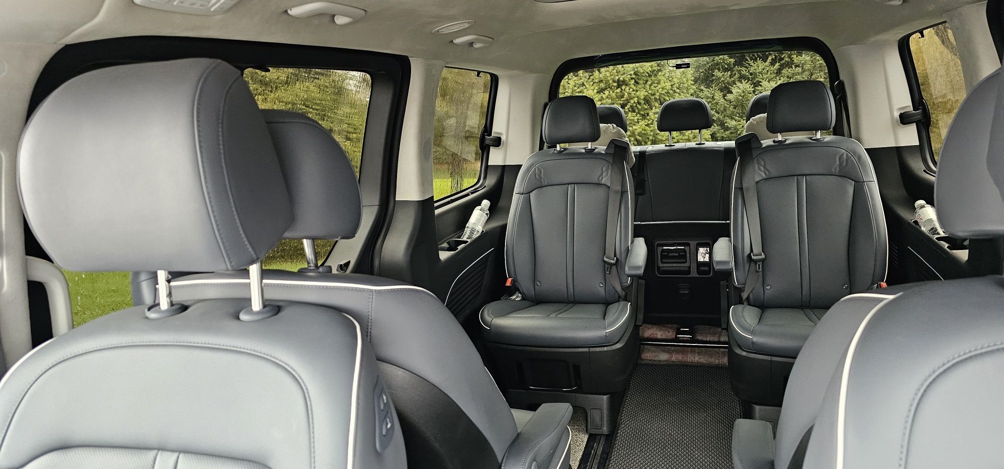Hyundai Staria 8 мест трансфер Алматы аренда с водителем экскурсии тур