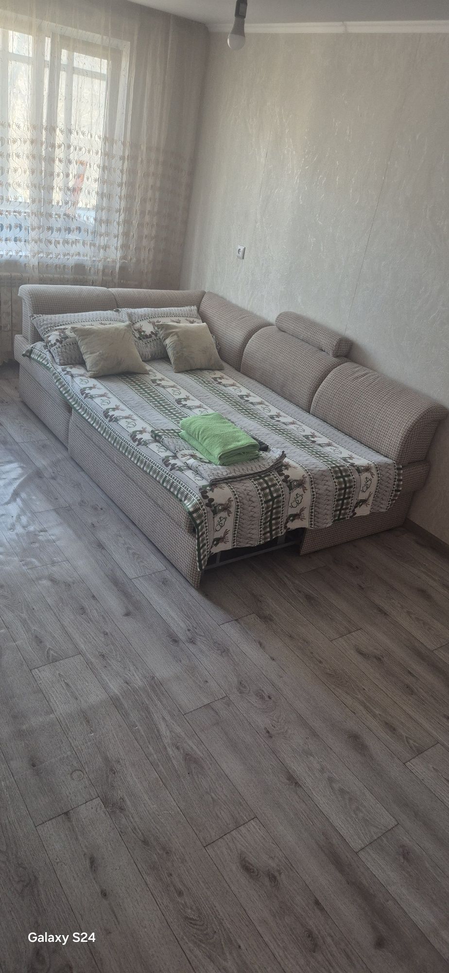 1к.кв.Посуточно и почасам.5мкр.Сутки-9000.час-1500
