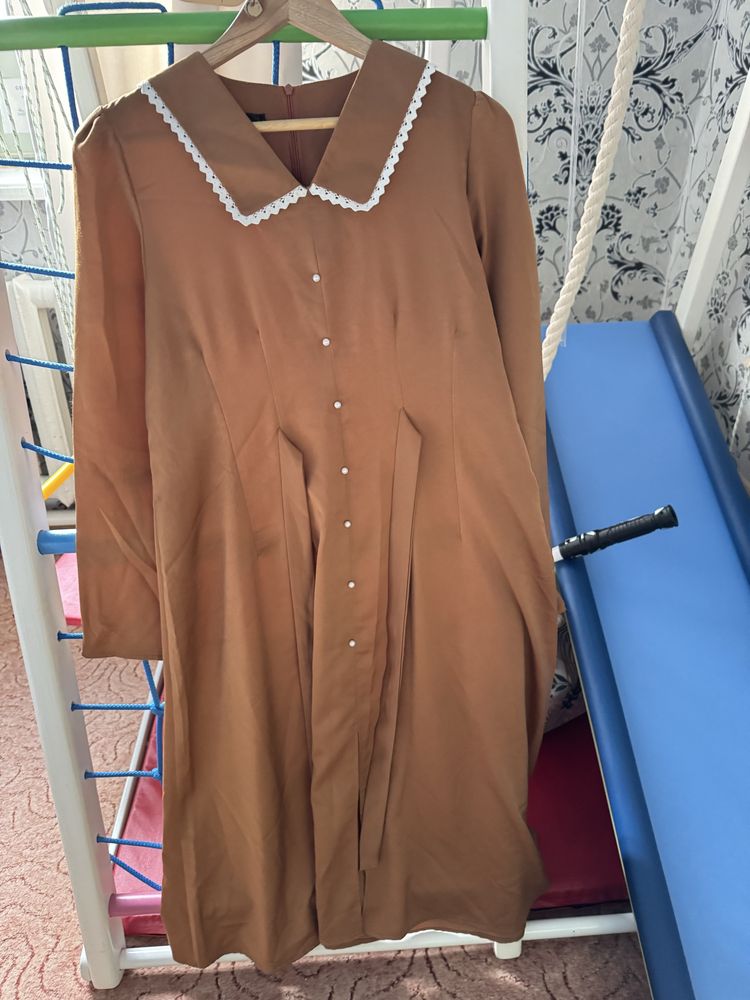 Продам платье 44-46 размер