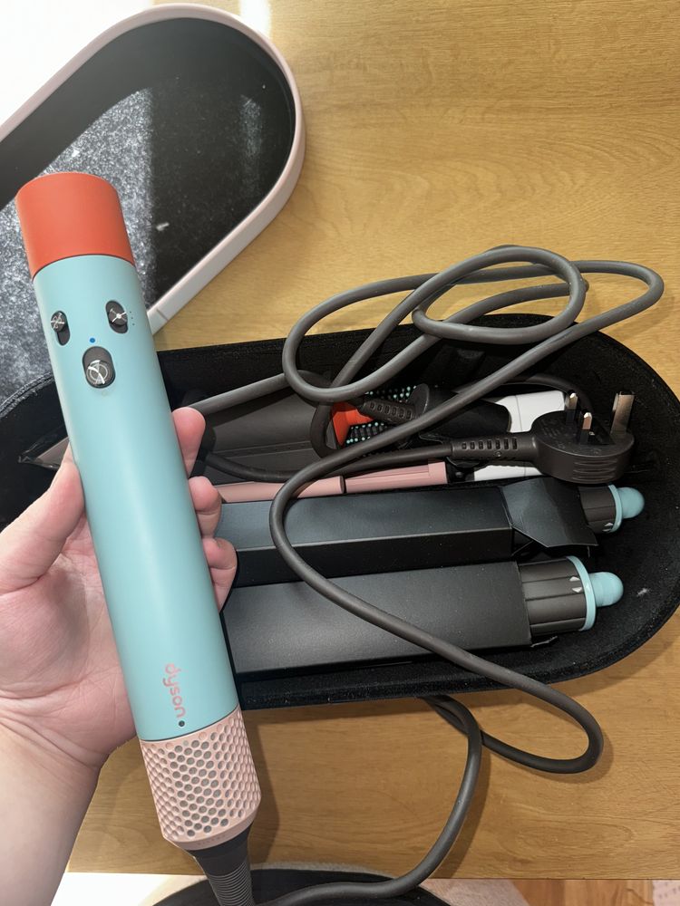Продам Мультистайлер Dyson Airwrap Complete Long HS05Ceramic Tiffany