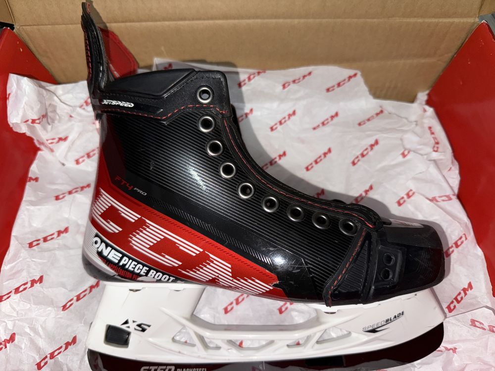 Коньки CCM JetSpeed FT4 PRO