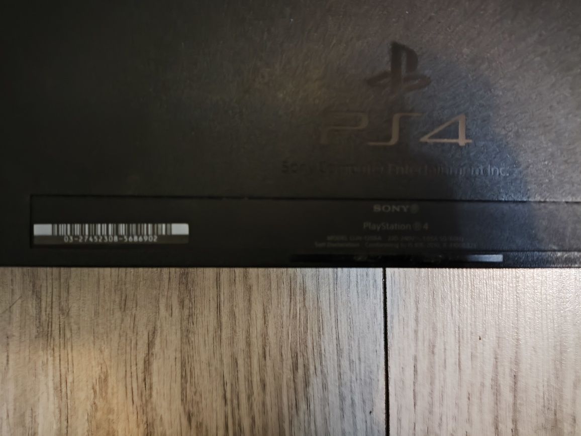 Playstation 4 fat 3-й ревизии, с джойстиками(читайте описание)