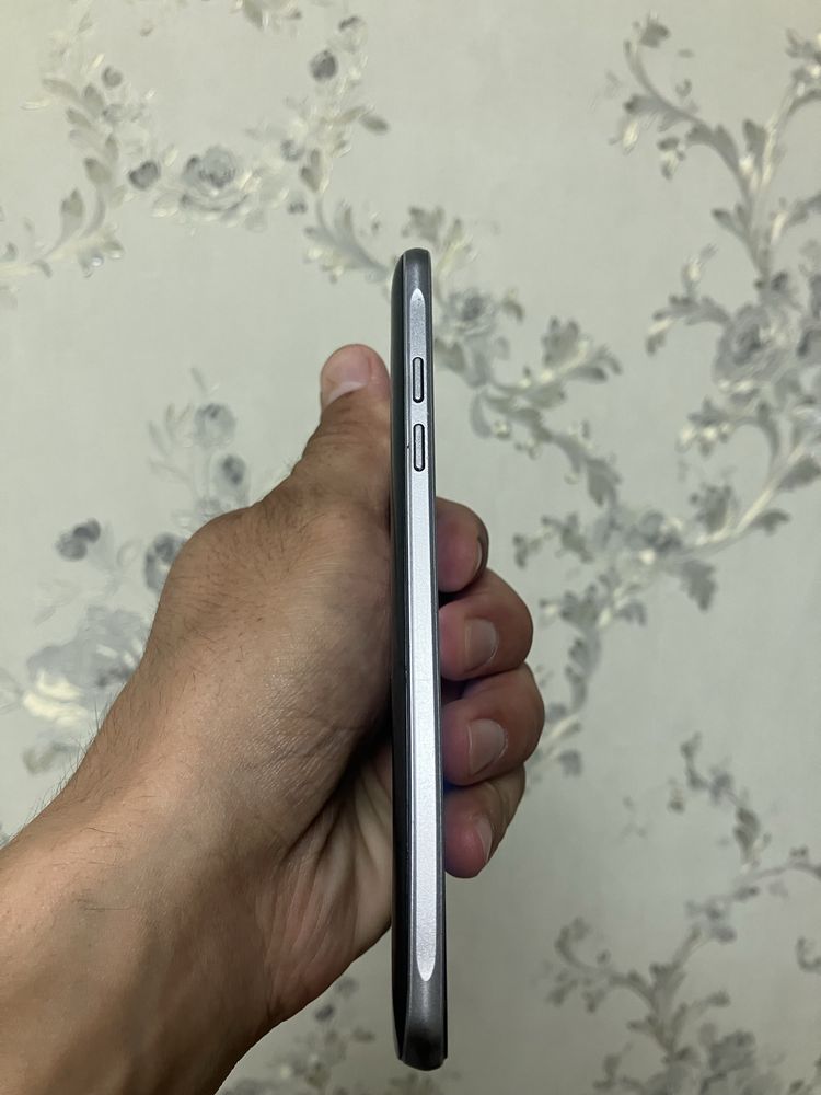 Продается Redmi 6A и Samsung J5